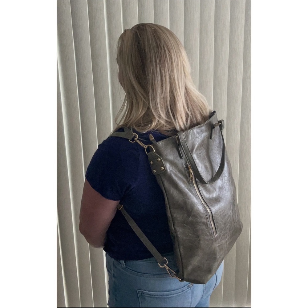 COPY - Softest Vegan Leather Convertible Crossbody Bag - Picture 10 of 11